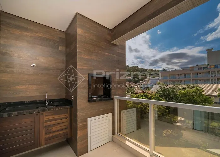 Mario Guilherme - Apto 202 - Lindo apartamento condomínio de alto padrão com piscina e academia. Bombinhas